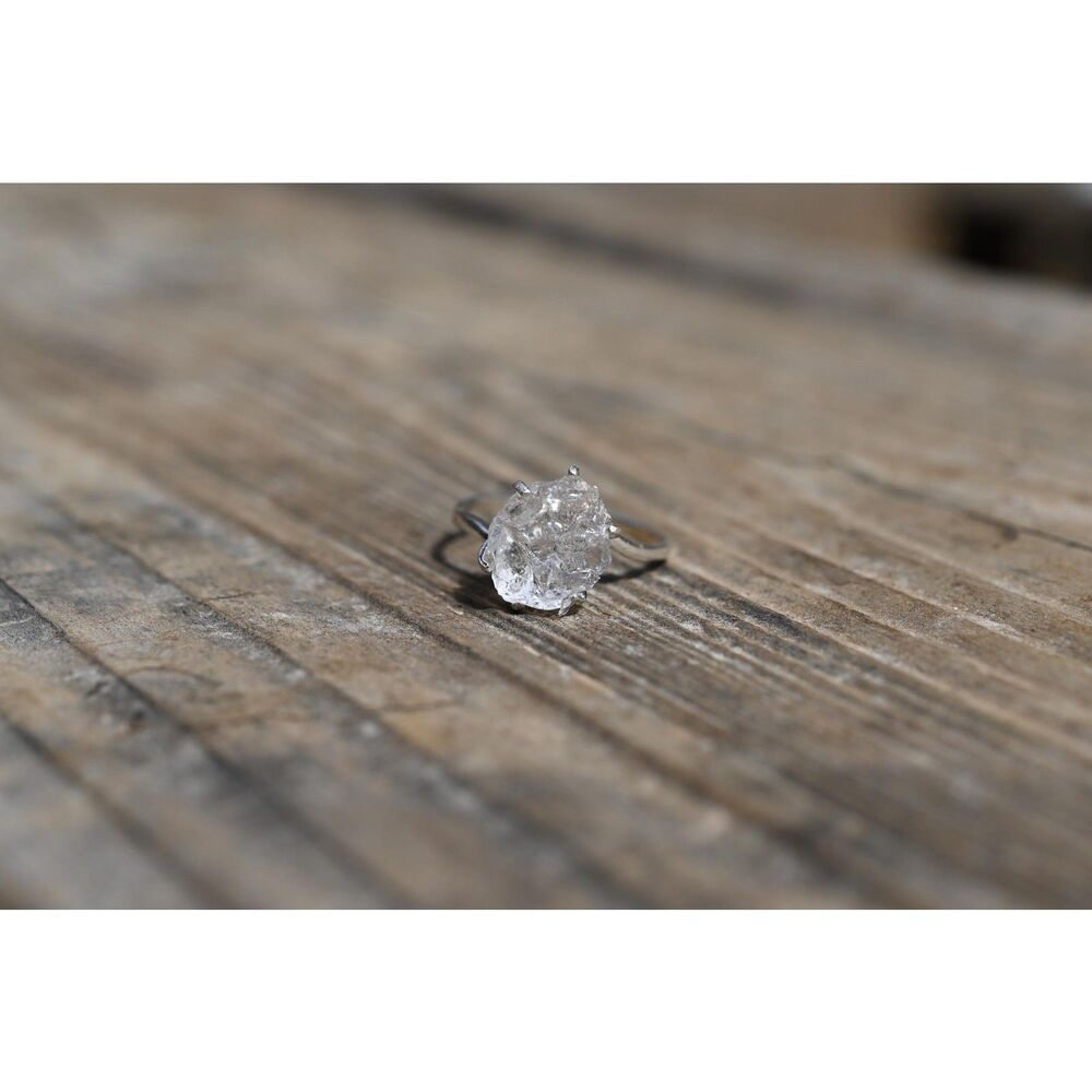 alternative raw diamond engagement rings, raw crystal size 4 5 6 7 8 8 9 10 11